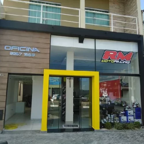 FACHADAS COMERCIAIS EM VIDRO (3)